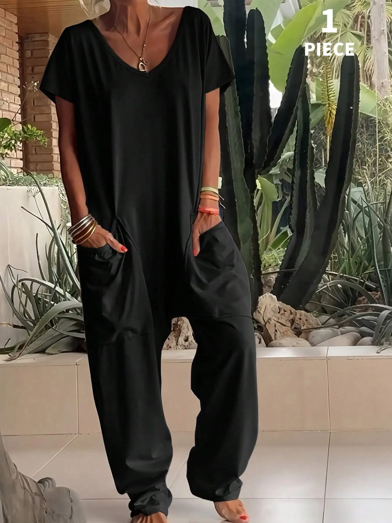 Women's Solid Color V-Neck Oversized Pocket Low Waist Overall Jumpsuit, Fashion Overalls, Loose Fit Overalls, Basic, Casual Summer Jumpsuits Home Wear, Comfortable One-Piece Pants, Perfect for Daily Use
