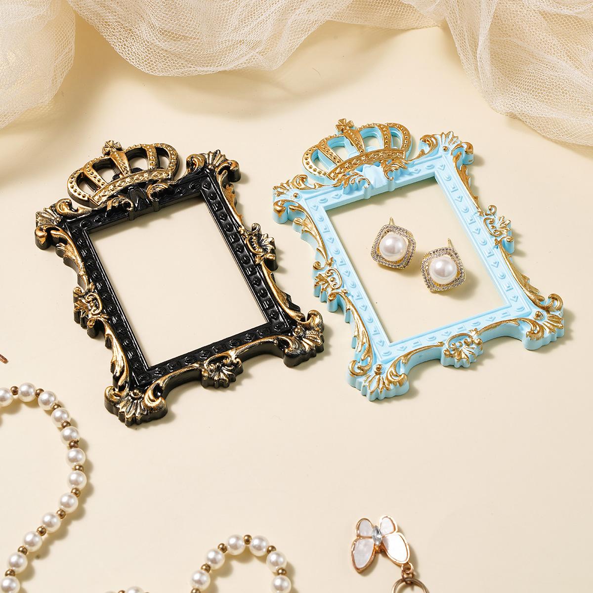 European Crown 3D Pattern Frame Decorative Item, Resin DIY Decoration, Multi-Color Options, Bathroom Accessory, Photo Prop, DIY Ornament