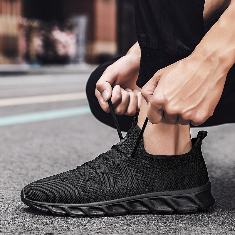 Stylish Men's Casual Trainers Lightweight Supportive Non Slip Athletic Shoes Ideal for Indoor Running Walking Fitness Training and Everyday Commuting