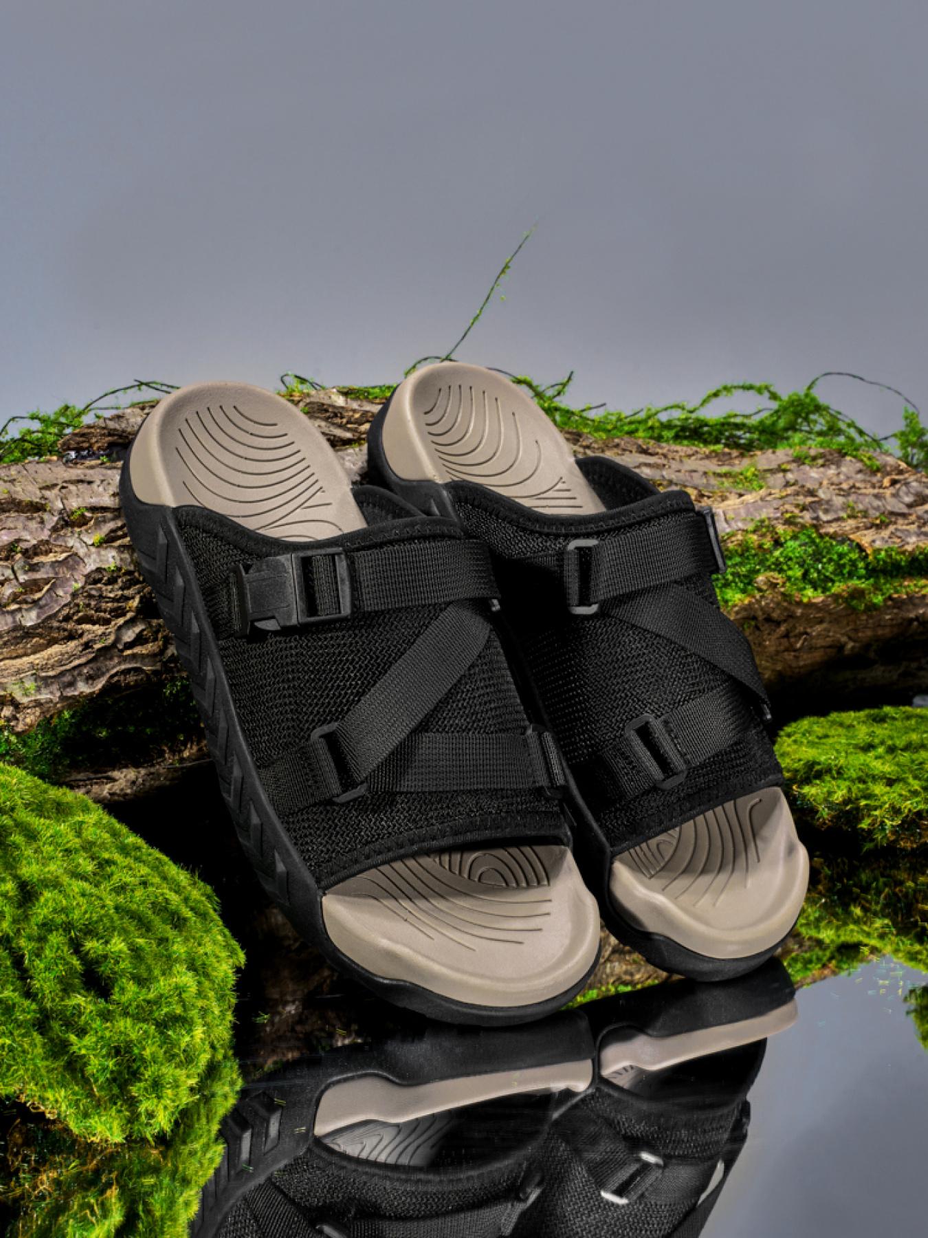 Men's Solid Color Mesh Double Buckle Flip-Flops Thick-Soled Non-Slip Outdoor Sandals Breathable Casual Beach Slippers