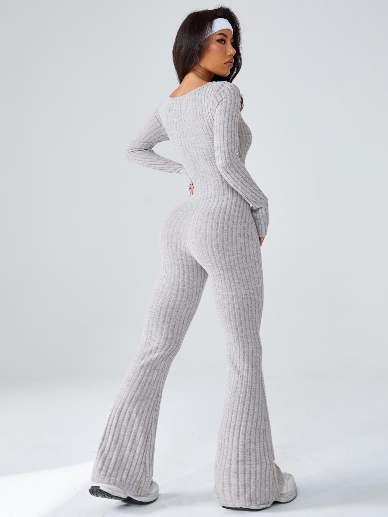 Women's Sporty U-Neck Long Sleeve Yoga Jumpsuit, Slim-Fit Below Knee Knitted Romper for All Seasons, Casual Fashion Wear
