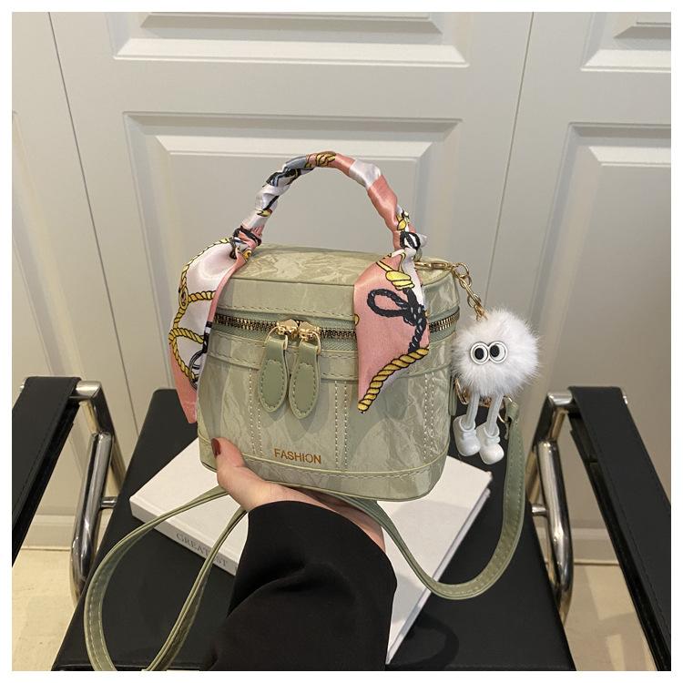 Womens Square Crossbody Shoulder Bag Korean Style Adjustable Plain Purse Cute Lightweight Athletic Small Everyday Casual Messenger Shopping Travel