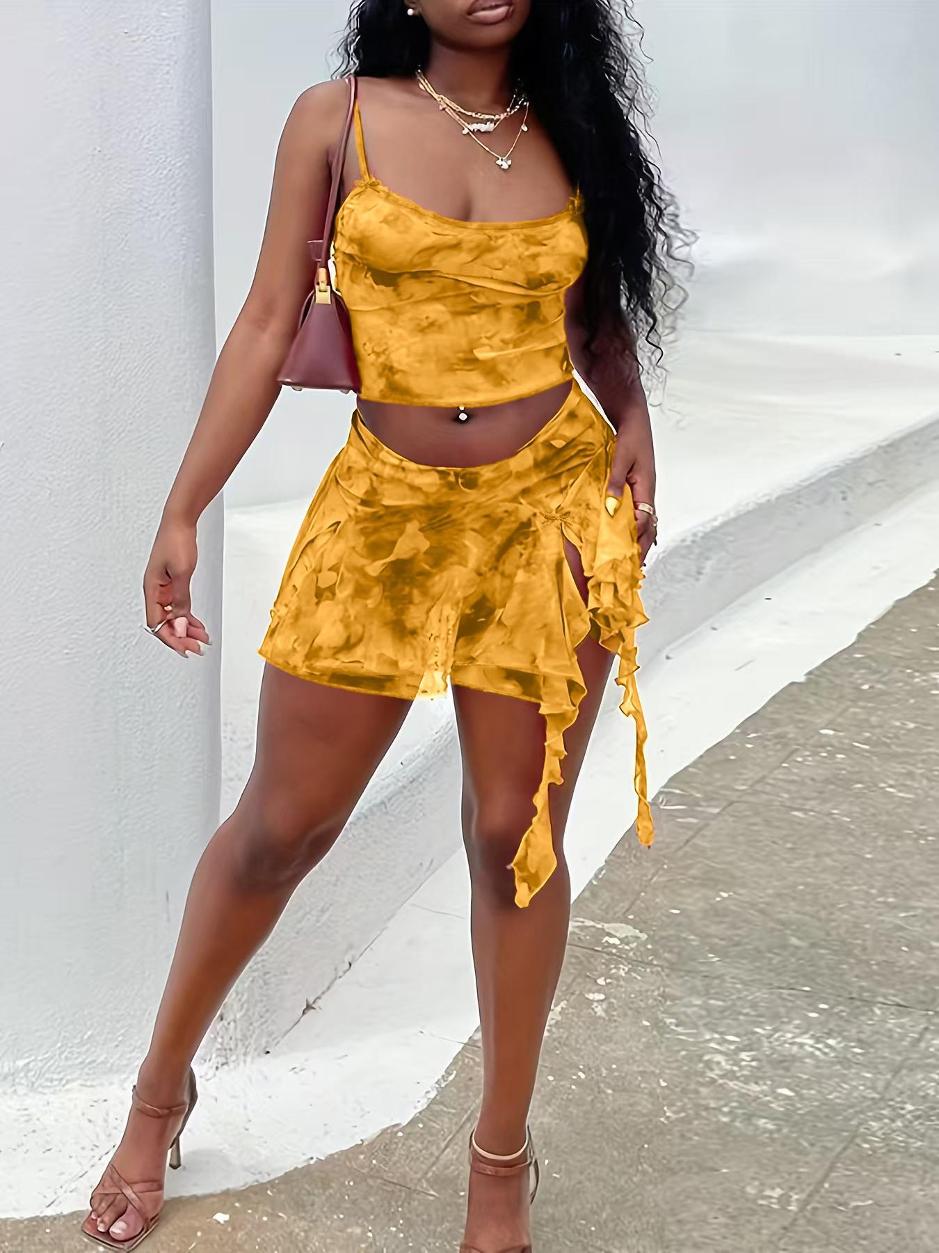 Women's All Over Print Crop Short Sleeveless Spaghetti Strap Cami Top & Skirt Two-Piece Set Fitted, Fashion Casual Skirt & Top Set for Daily Outdoor Wear, Ladies Clothes for All Seasons