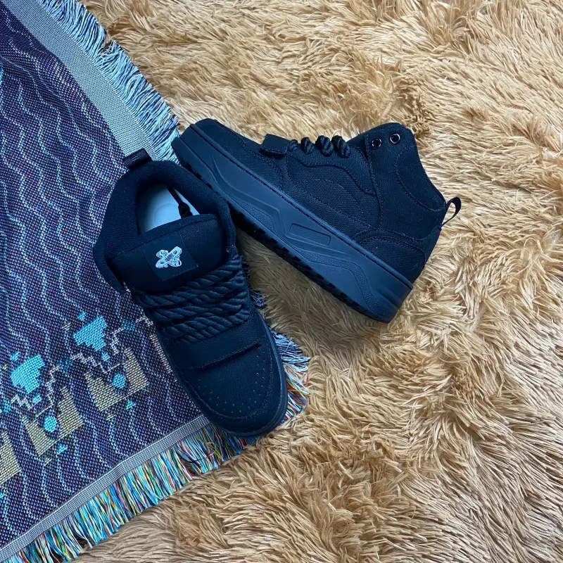 Full Black High Cut Chunky Bread Shoes, Unisex Fashion Casual Sneakers For Men, Soft Thick Padded Tongue, Elevated Platform Sole, Wide Extended Large Sizes, Street Trendy Kicks For Skating And Urban Daily Wear
