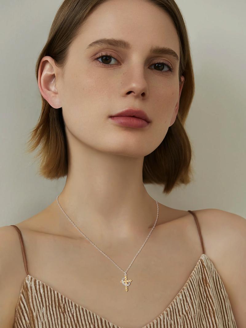 Dearmay Simple Crown Cross Pendant Seven colorful necklaces for women and men and girls beautiful necklaces, everyday dress embellishes all matched beautifully with necklaces