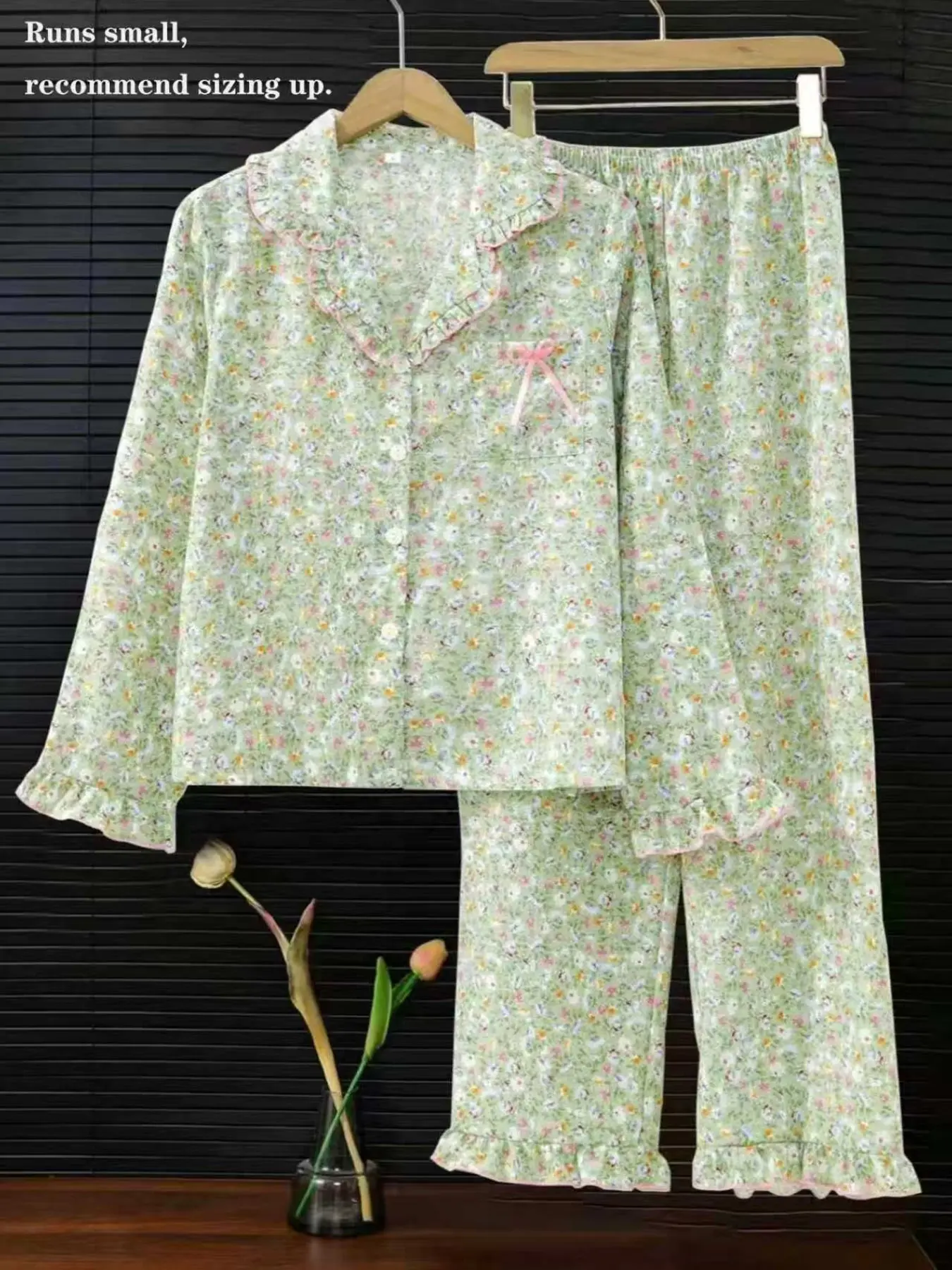 Women's Sleepwear Pajama Loungewear Set, Ditsy Floral Print Pattern Long Sleeve Ruffled Open Front Top & Matching Pants, Elegant Homewear, Casual, 2 Piece