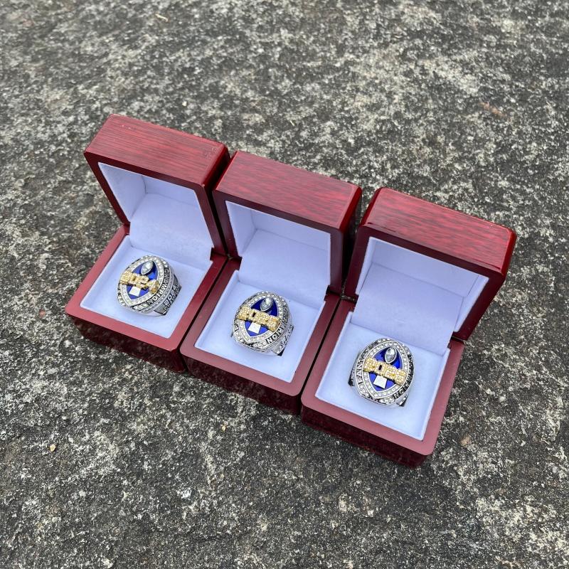 Mens fashion 2026-2025-2024 fantasy series trophy style football championship ring with brown wooden display box