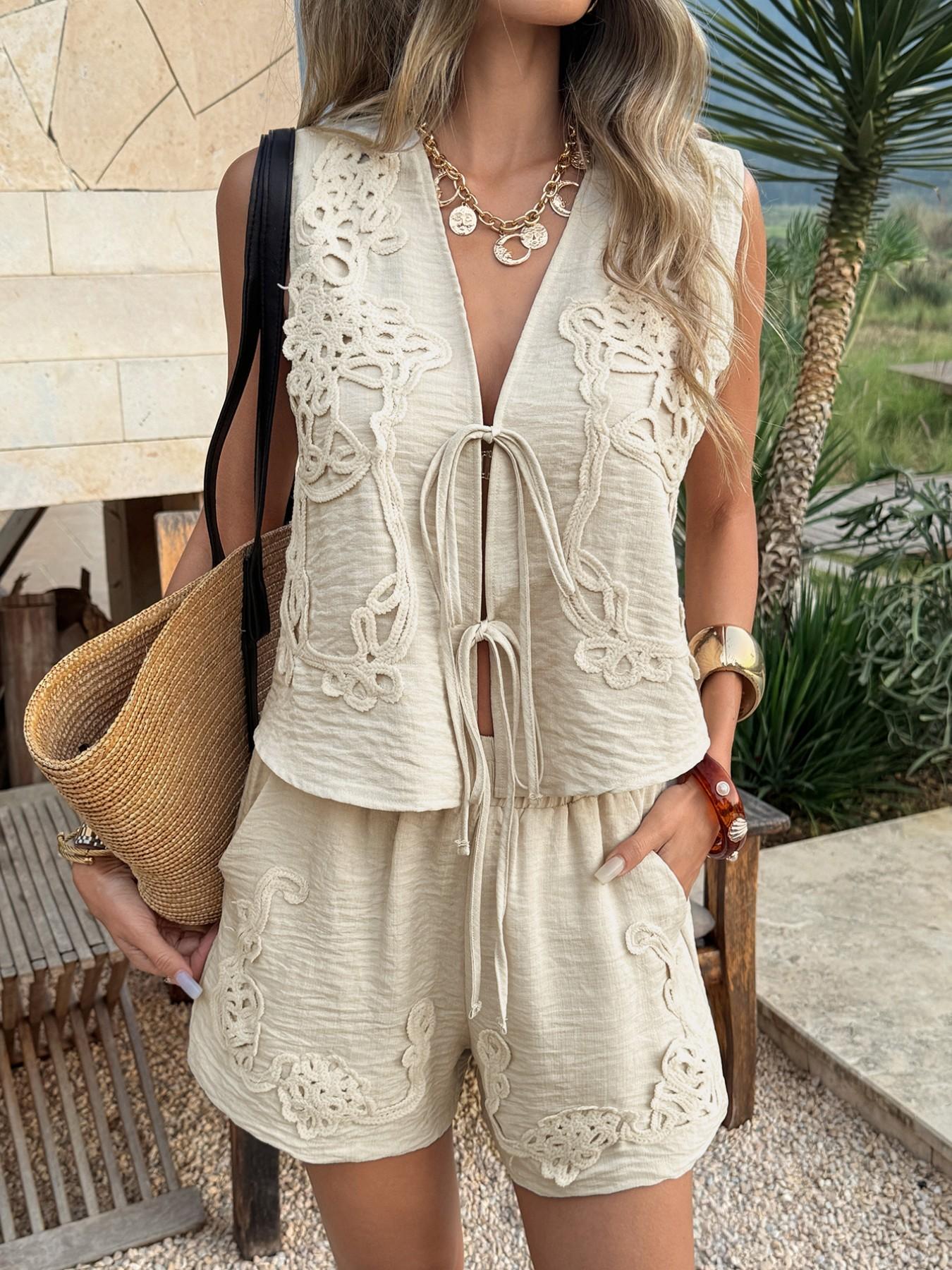 Women's V Neck Lace-Up Sleeveless Crop Top & Shorts Set, Casual Loose Fit Plain Design, Daily Wear Two-Piece Womenswear