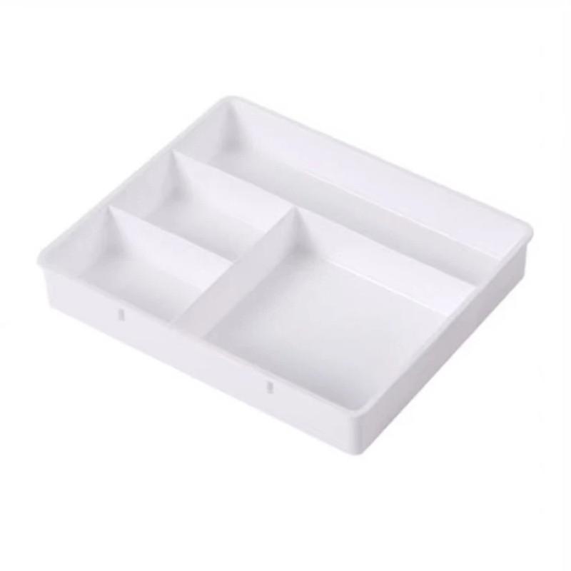 This drawer-divided storage box features built in organizers, suitable for home use (test papers), office use (cosmetics), and is thickened, durable, and resistant to deformation. Its scientifically designed multi-compartment layout, with appropriately si