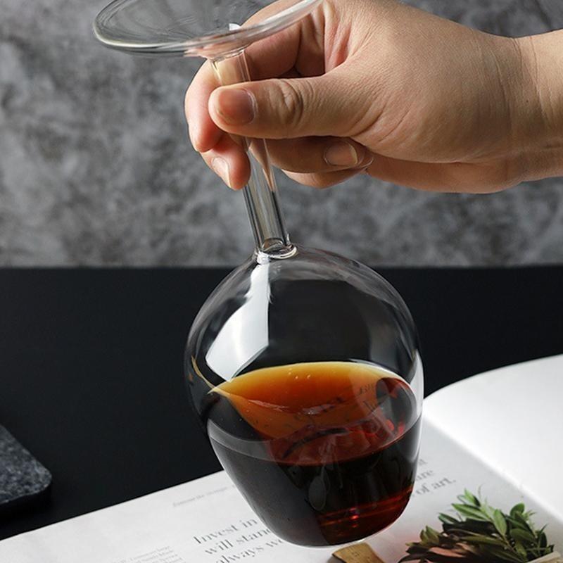 1 Piece, 13.53-Ounce Creative Inverted Wine Glass, Unique Shape, High Aesthetic Value. Made Of Glass, Stylish Design, High-End Feel. Suitable For Holding Red Wine, Serving, And Tasting. Home Decoration, Artistic Atmosphere.