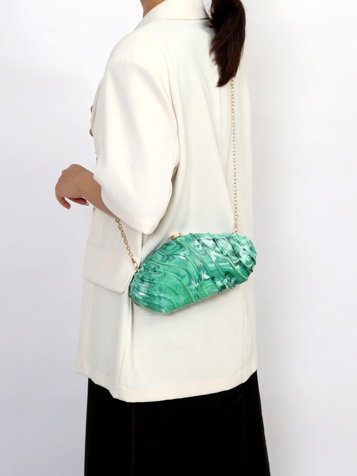 Fashionable Metal Handbag, Embossed Design Evening Clutch, Elegant Chain Shoulder Bag, Perfect for Parties, Stylish and Unique