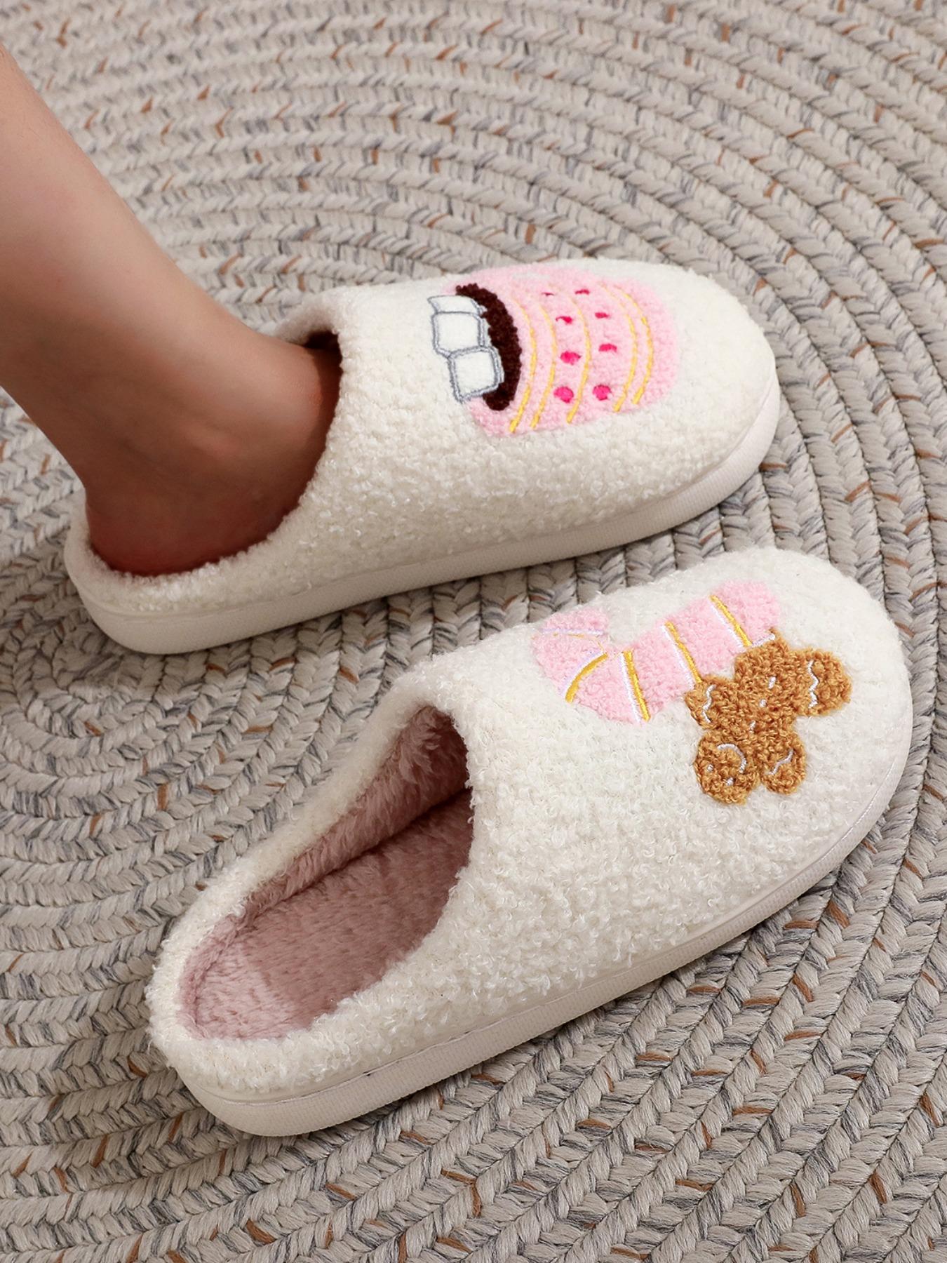 Christmas Plush Slippers, Embroidered Gingerbread Man Cane Cocoa Cup Design, Warm Indoor Outdoor Non-Slip Shoes for Fall Winter