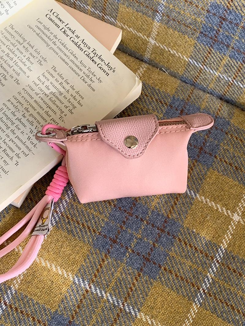 Leather Keychain, Decorative Earphone Pendant Accessory, Perfect for Keys, Valentine's Day Gift, Cartoon Theme Design, Ideal for Bags and Backpacks