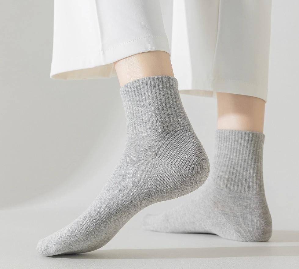 Tropical Style Mid-Tube Cotton Socks – Breathable, Sweat-Absorbing, Deodorizing Everyday Socks for Men & Women |     Summer Essential