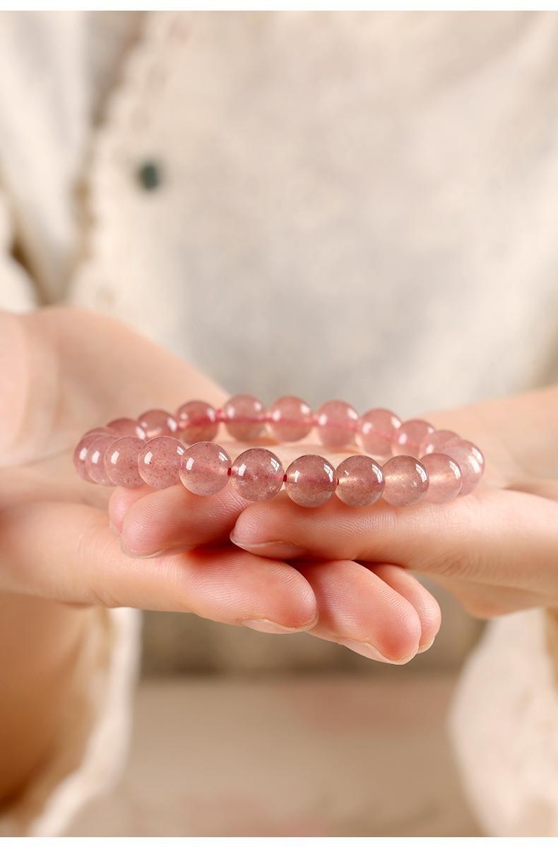 [Love Knocks Door] crystal bracelet, strawberry quartz single strand, unisex, daily wear gift, natural stone, love romance symbol