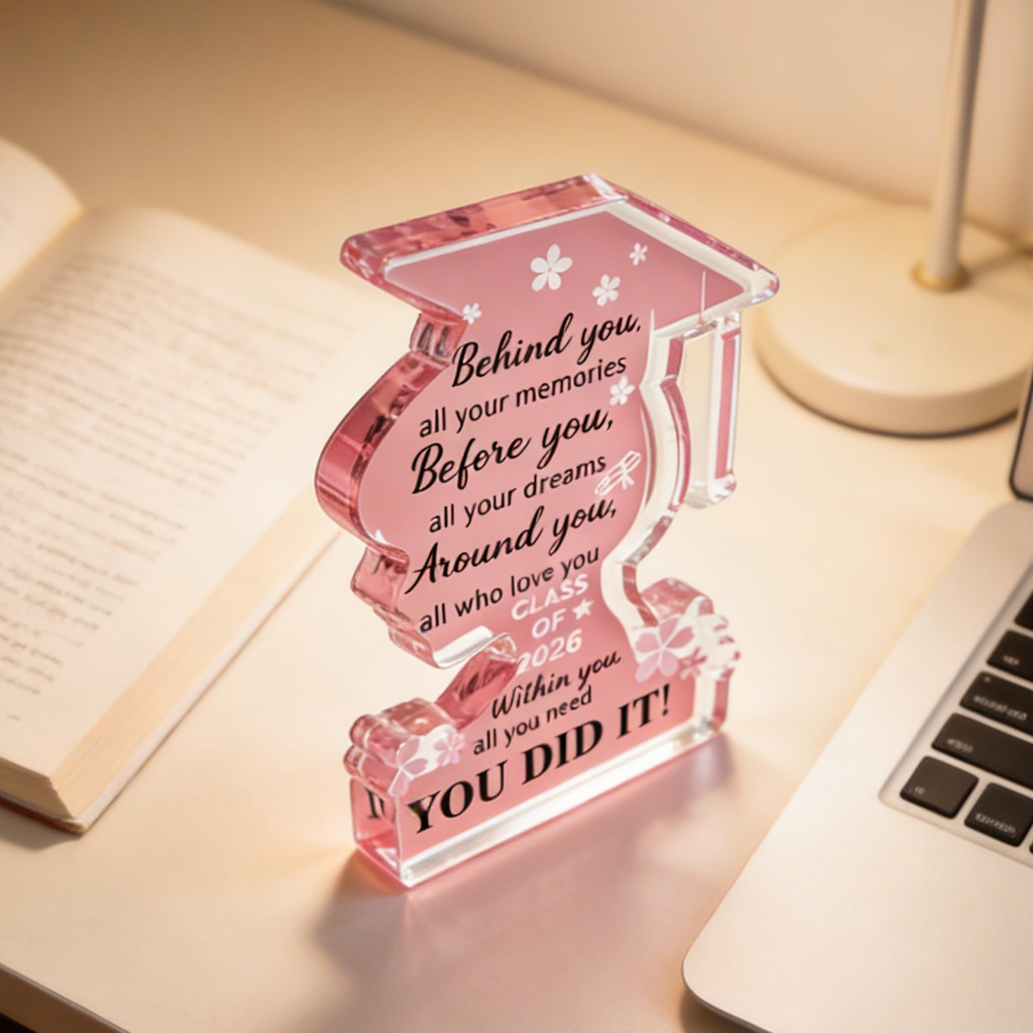 1 Piece 2026 Graduation Decoration, Graduation Gift for College and High School Graduates (Female), Personalized Acrylic Medal, Inspirational Decoration, Graduation Souvenir