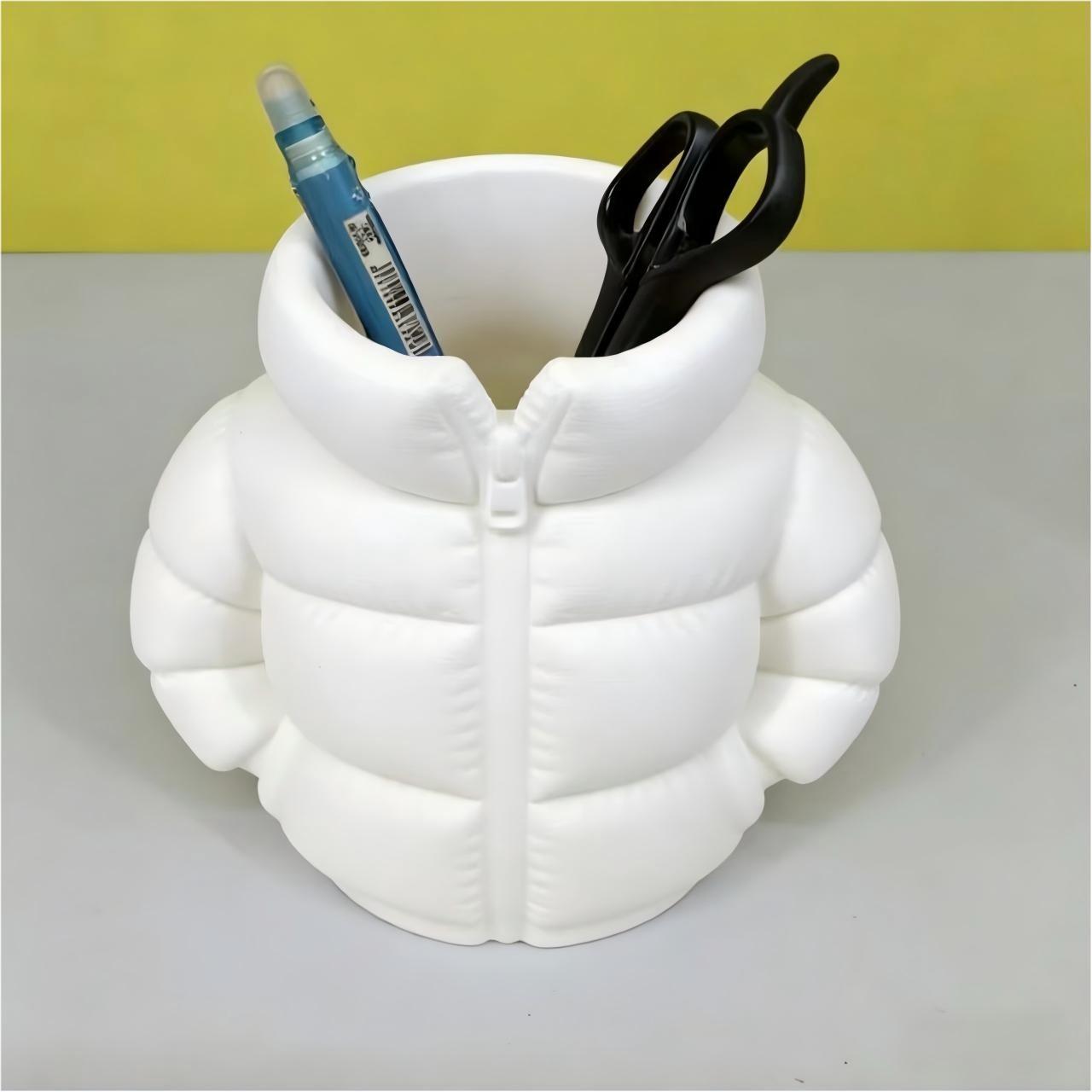3D Printed Down Jacket Pen Holder Organizer Creative Display Piece Colorful Down Jacket Pen Holder Storage Box