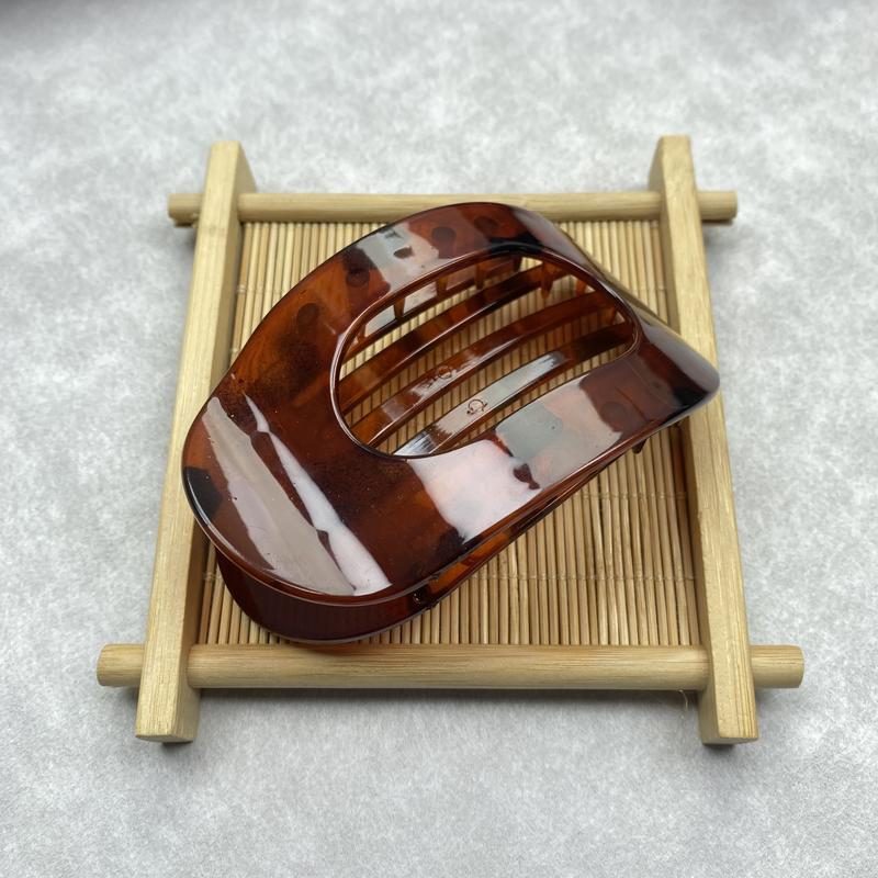 Trendy Hair Accessories – 6-Pack Flat No-Crease Hair Clips, Matte Acrylic Barrettes for Women & Girls, Strong Hold for Any Occasion