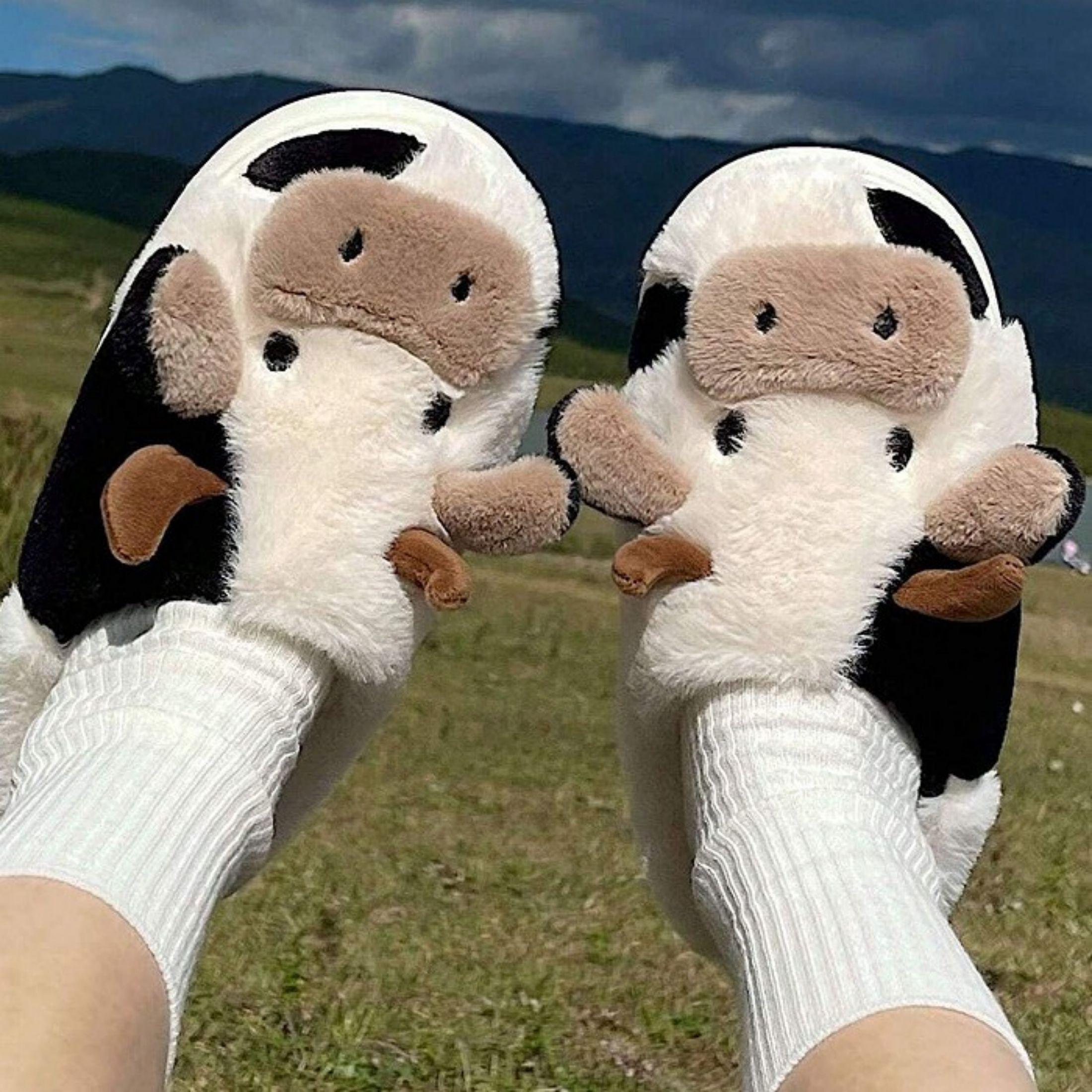 Cartoon Cow Cotton Slippers, Winter Indoor Outdoor Slippers for WomenWinter Warm Shoes