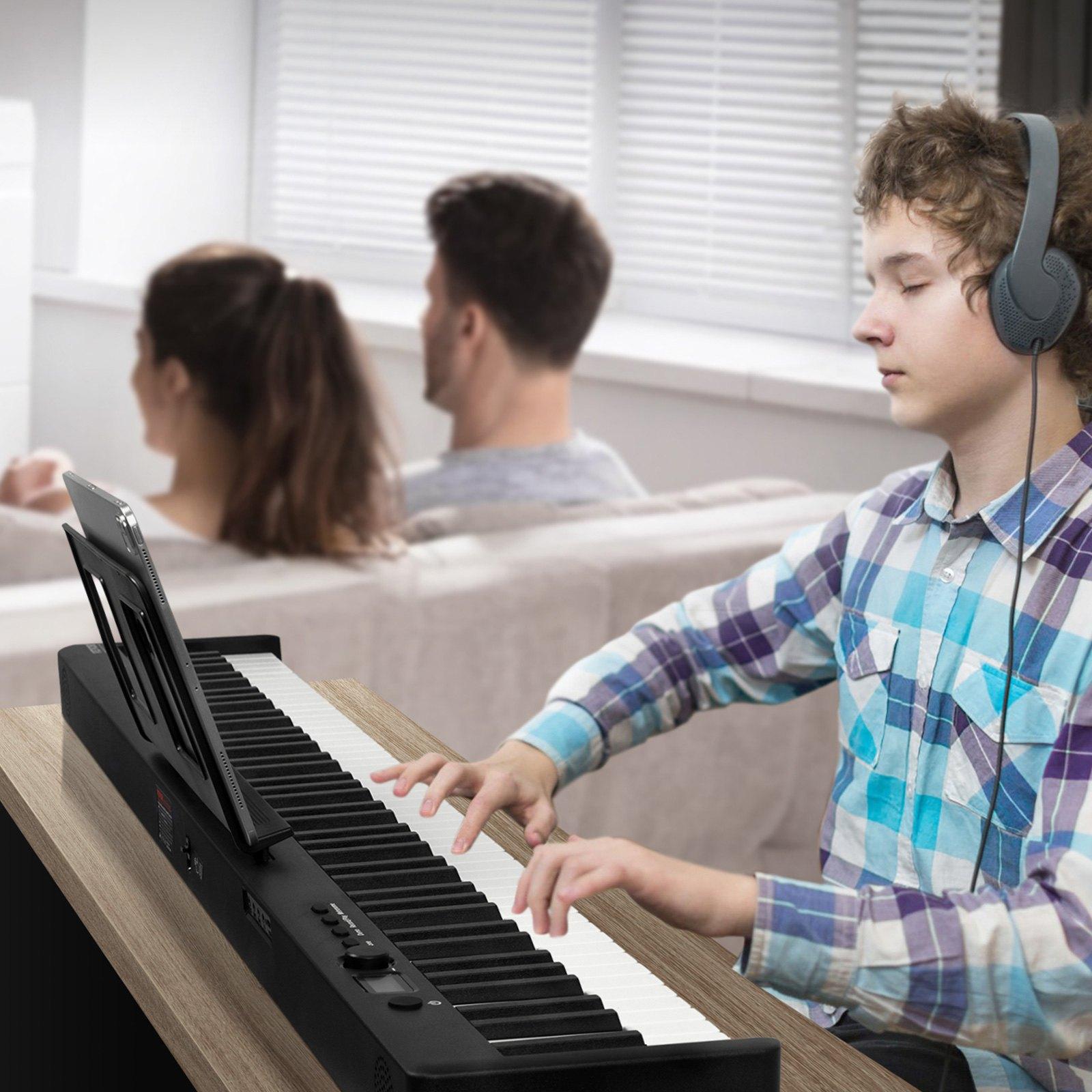 VEVOR 88 Key Folding Keyboard Piano, Bluetooth MIDI, Portable Electronic Digital Foldable Piano with Sustain Pedal Bag Touch Sensitive Keys Headphones, Rechargeable for Beginners Teens Adults, Black