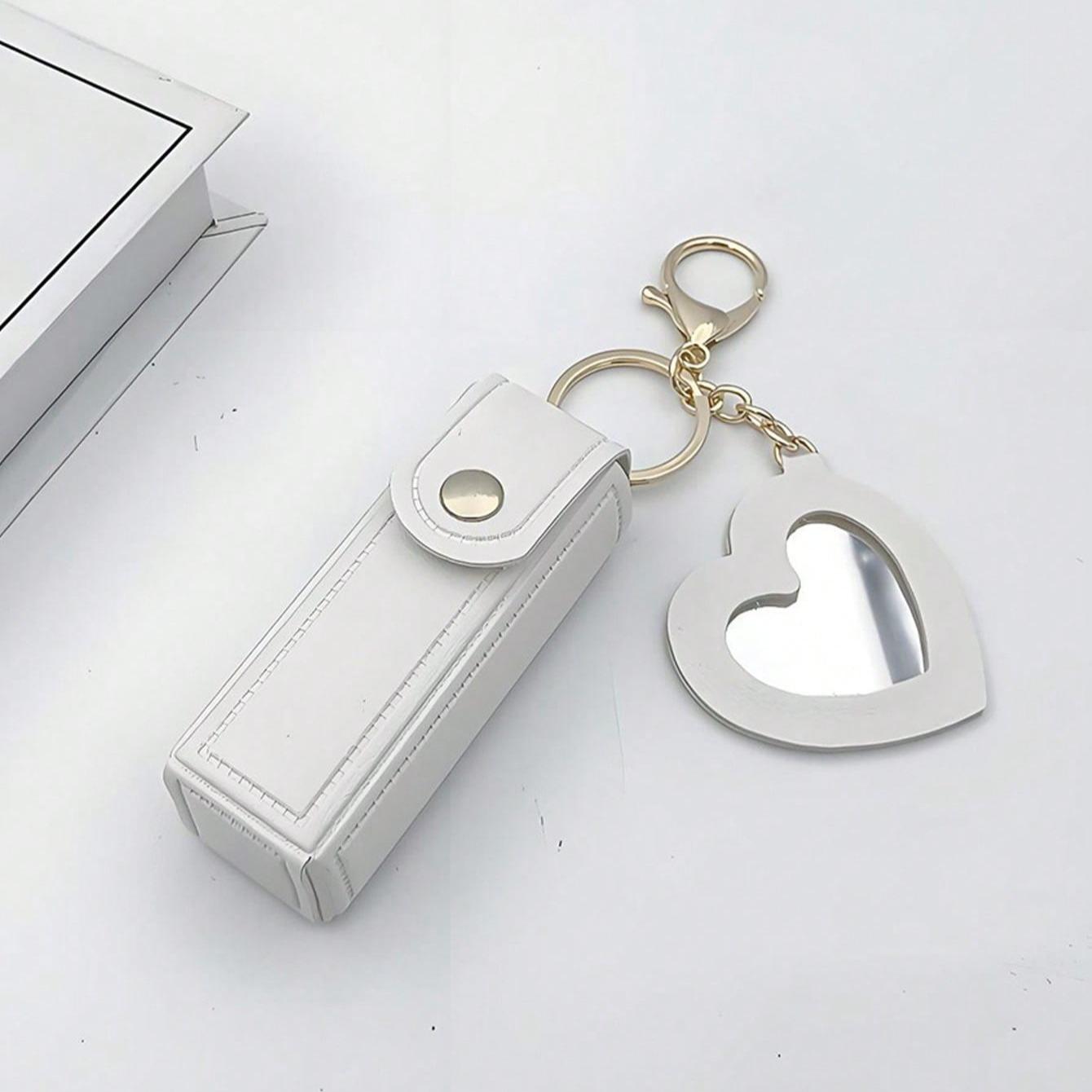 Heart-Shaped Mirror Lipstick Case Keychain Holder, Portable Pocket Makeup Stand, Travel Accessory, Gift for Family and Friends