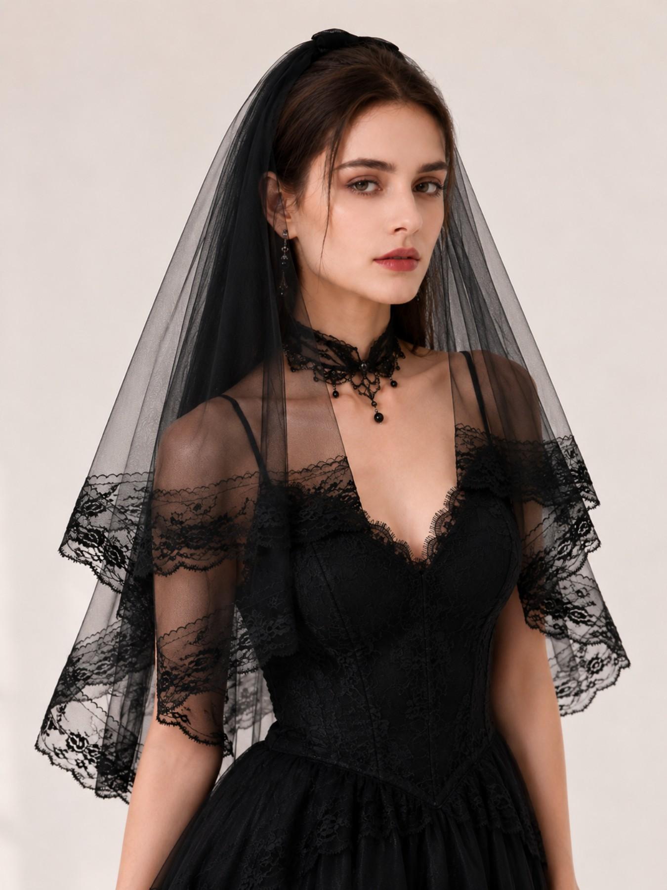 Gothic 2-Layer Tulle Wedding Veils with Floral Lace Edge & Comb, Classic Black Bridal Headwear, Perfect for Halloween Party, Cosplay Outfit, Dark Wedding and Spooky Themed Events