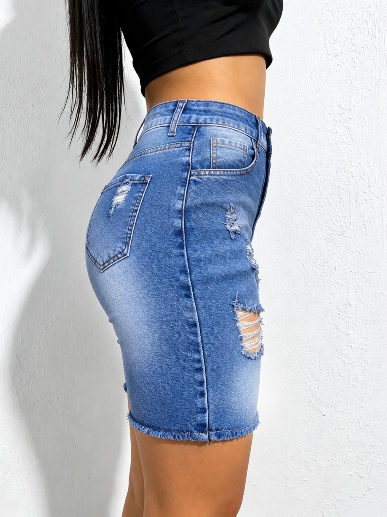 Summer Fashion Women's Chic Button Front Ripped Blue Denim Jeans Shorts, High Elastic Comfort, Fitted Not Tight, Durable Street Style Mid-Waist Five-Pocket Pants