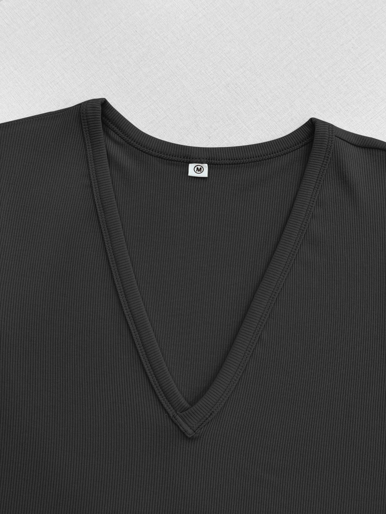 T-Shirts Short Sleeve V Neck Tees Tops for Women Basic Fashion Trendy Lightweight Soft Casual Summer Outfits Clothes 2026 T-Shirts Short Sleeve V Neck Tees Tops for Women Basic Fashion Trendy Lightweight Soft Casual Summer Outfits Clothes 2026