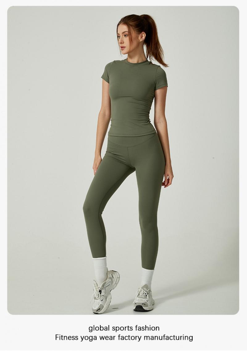 Solid color sports T-shirt set, round neck, slim fit, stretchy fabric, suitable for yoga and gym workouts, women's sportswear, sporty style clothing, fitness shirt, workout top, loose fitness shirt, fitness set