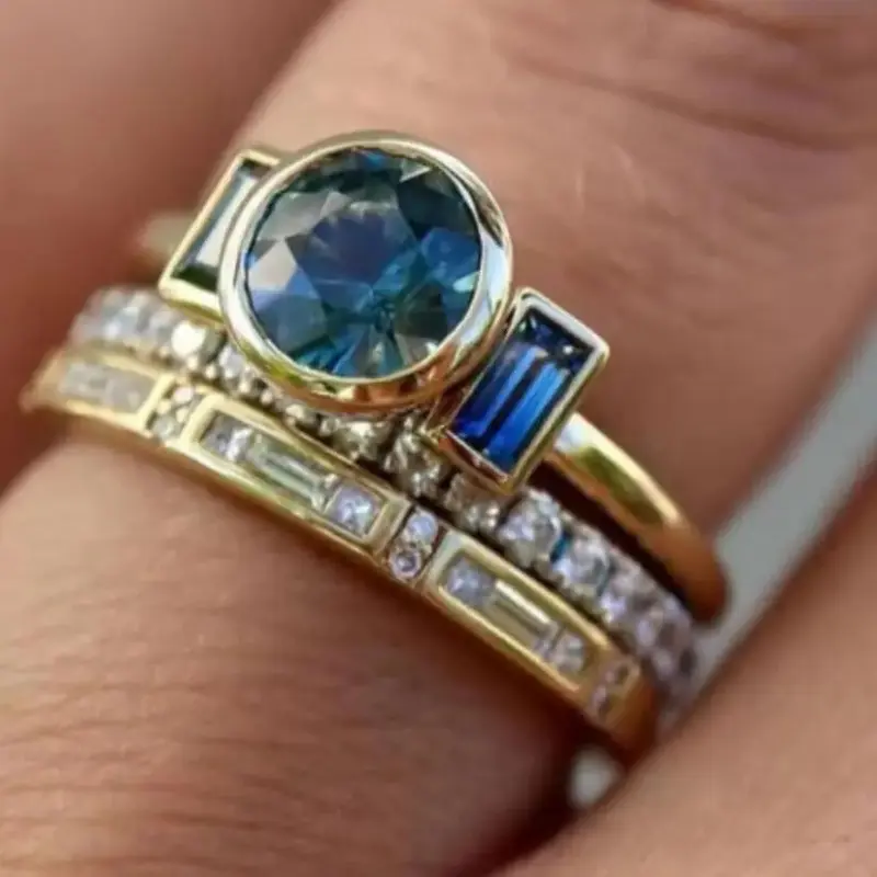 Luxury Sapphire Inlaid Ring, Chic Western Style Jewelry, Elegant Statement Ring for Women, Perfect Gift