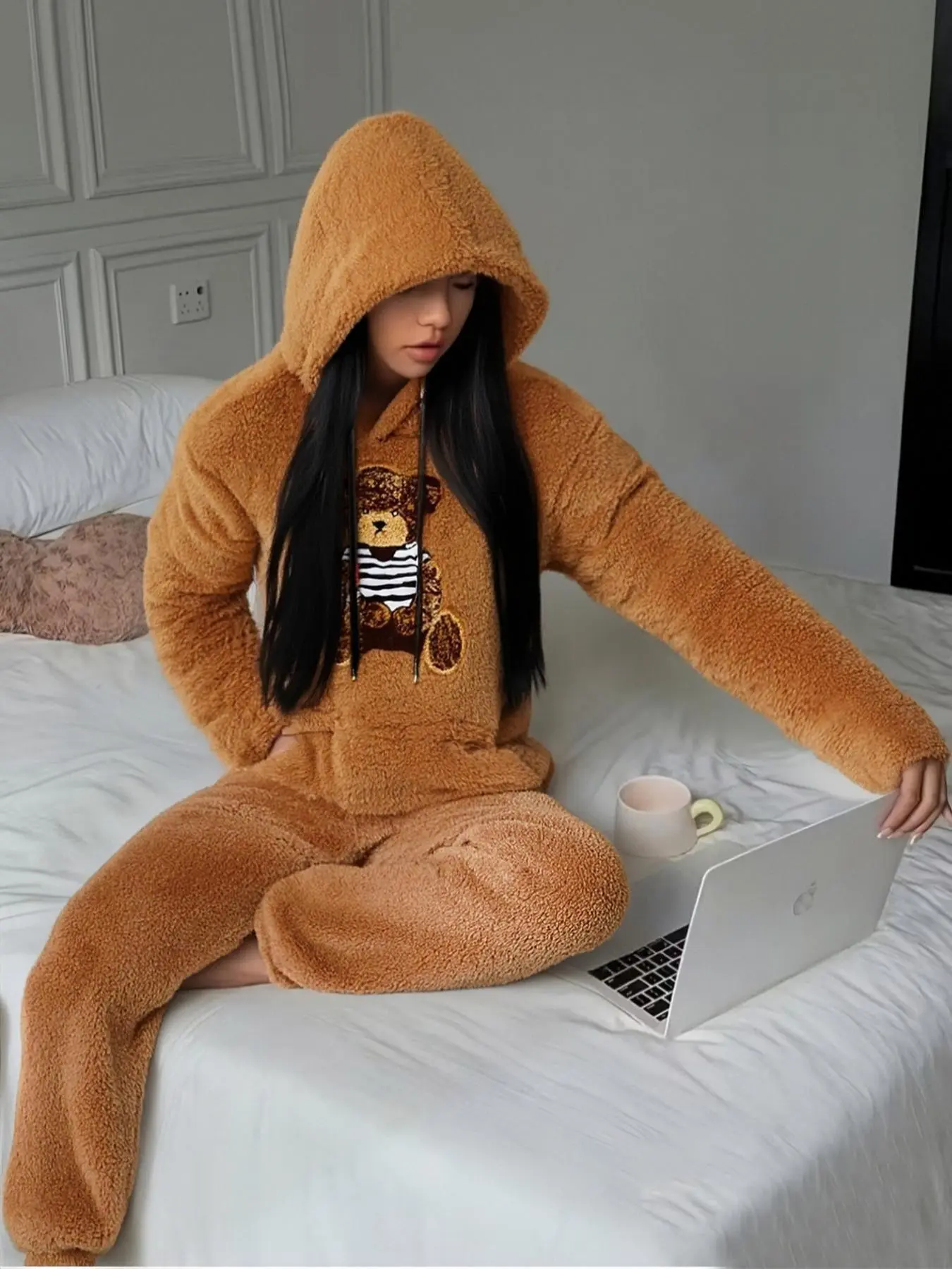 Bear Embroidered Plus Size Women's Teddy Fleece Hoodie Set, Long Sleeve Pants, Casual Home Wear, Fall Winter Warm