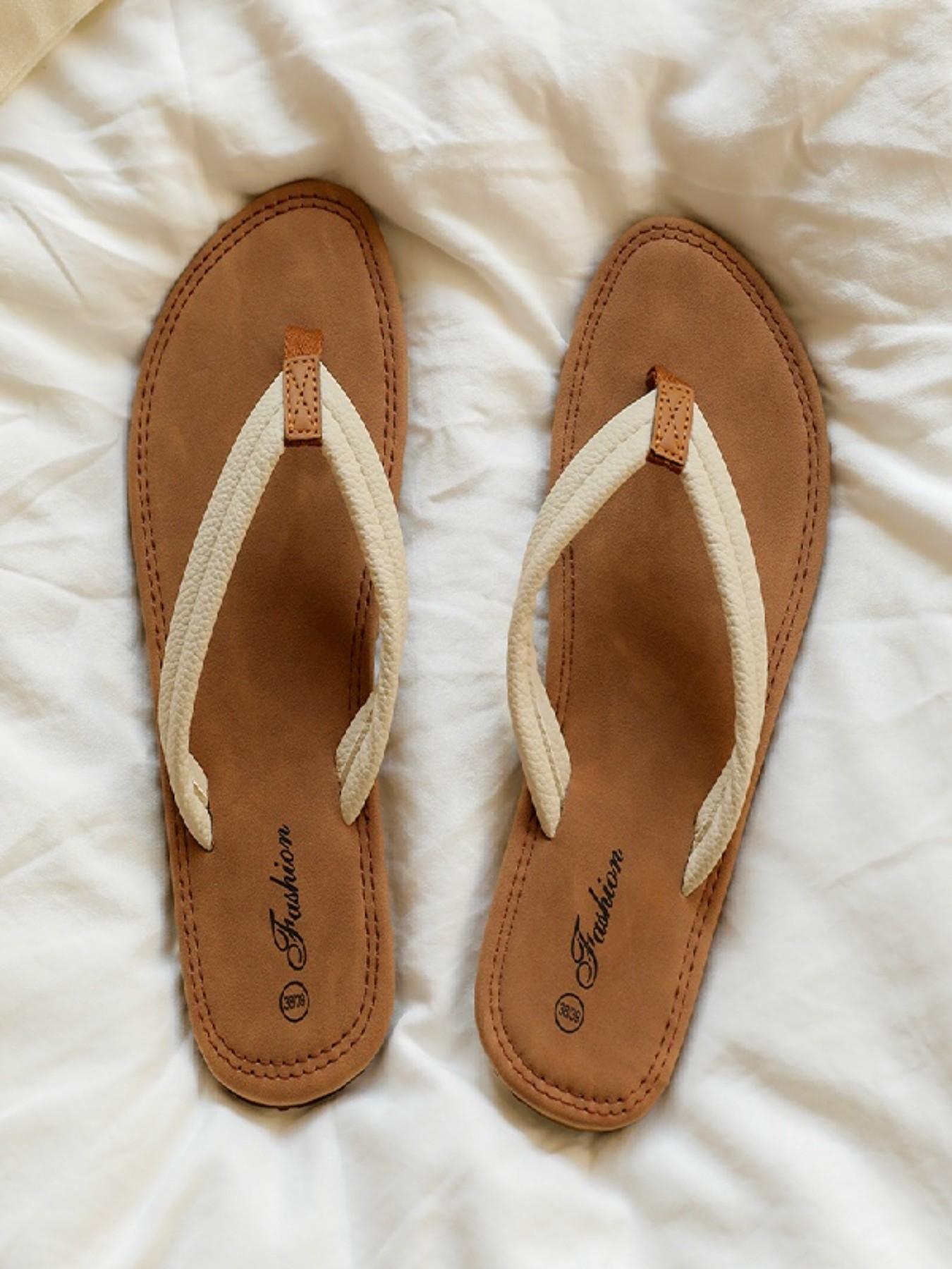 Korean Style Versatile Sandals for Women, Summer Outdoor Fashion, Colorblock Flat Slip-On Beach Shoes, Comfortable and Stylish