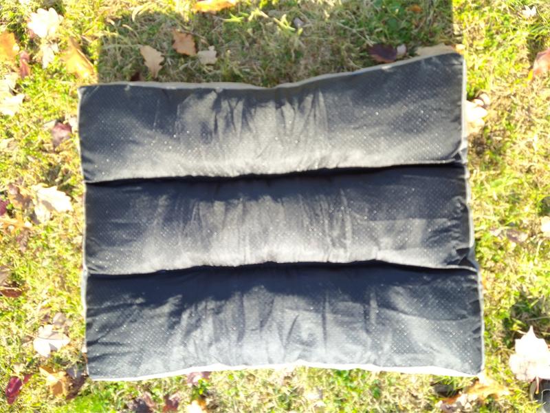 Large / Extra large dog bed ,Washable , Removable Cover , Flannel super soft Dog Crate Beds Fulffy Comfy Kennel Pad Anti-Slip Pet Sleeping Mat