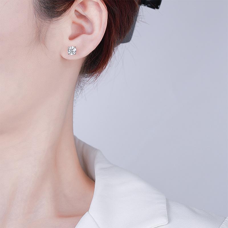 [ASM-EA101]  0.3 CT  Round Cut, Moissanite Stud Earring Ladies S925 Sterling Silver Earrings D Color VVS1  Girl Promise to Send Her Birthday Gift With Certificate Anniversary Wedding Anniversary Engagement