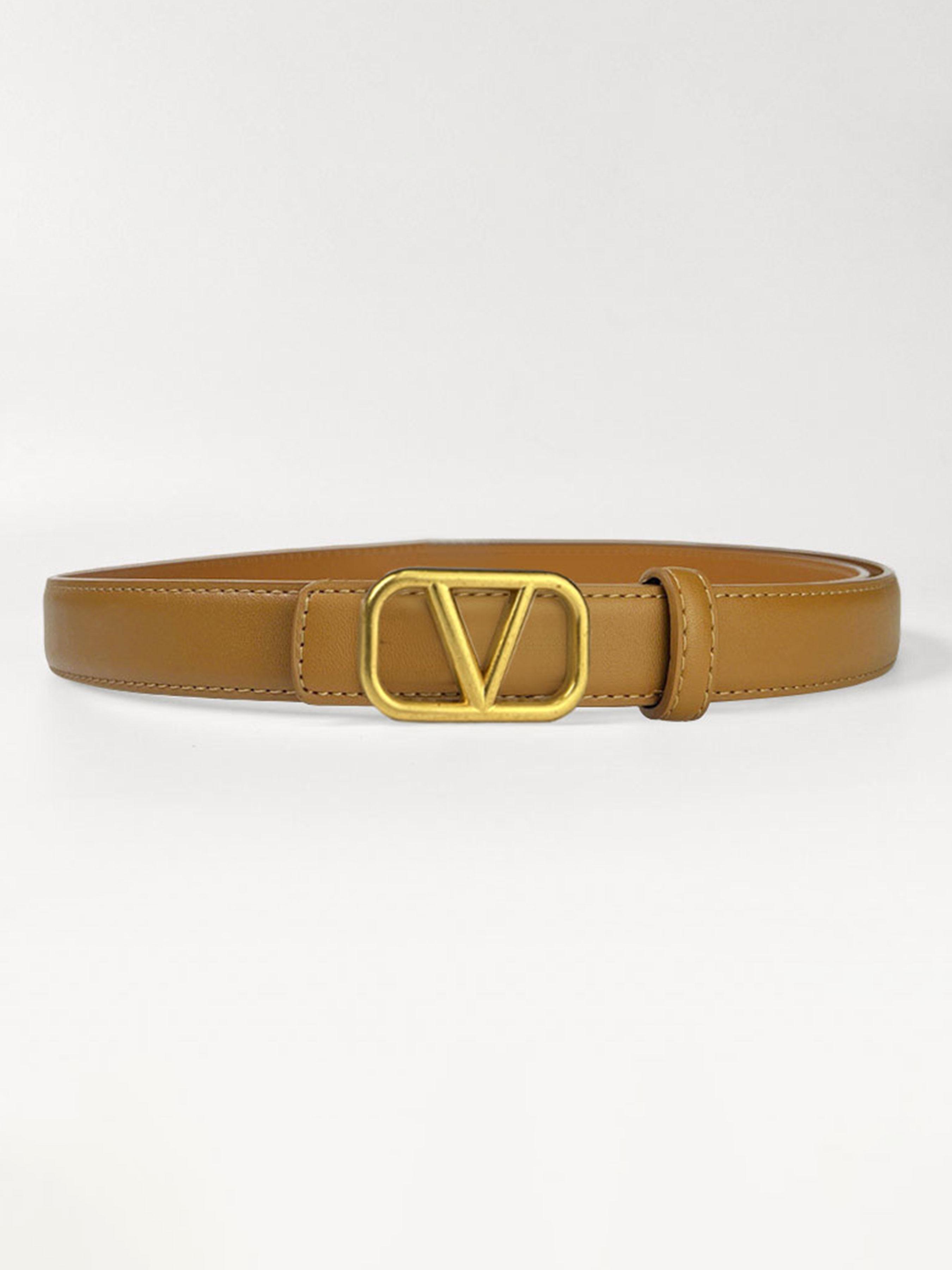 Women's Letter Buckle Leather Belt, Elegant Design for Skirt & Jeans, Perfect Accessory for All Seasons, Durable Fashion Statement