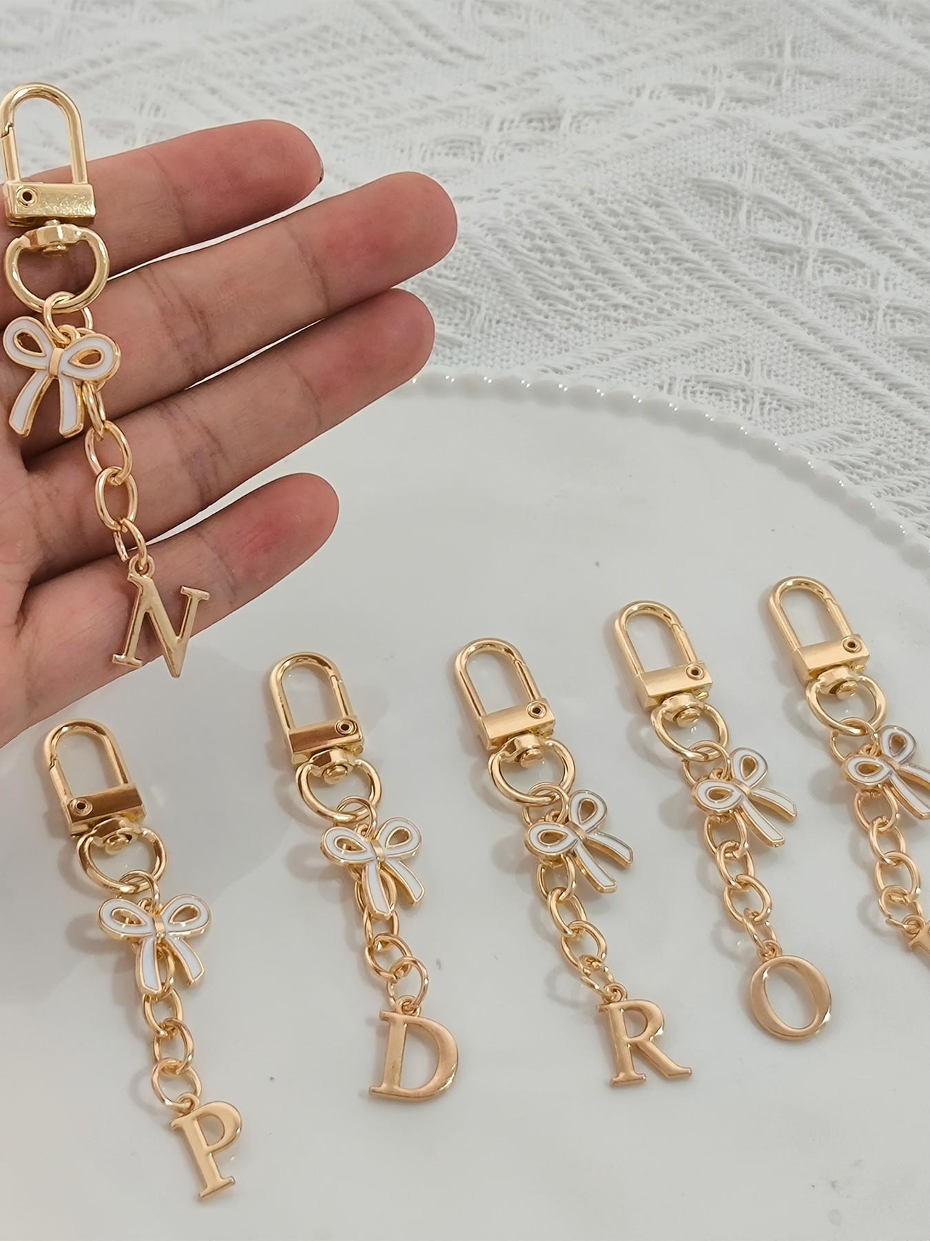 Initial Letter A-Z Bow Charm Keychain – Personalized Bag Charm Pendants, Cute Bag Decoration & Bag Chain Charms for Backpack Purse, Ideal for Custom Gifts & Daily Style