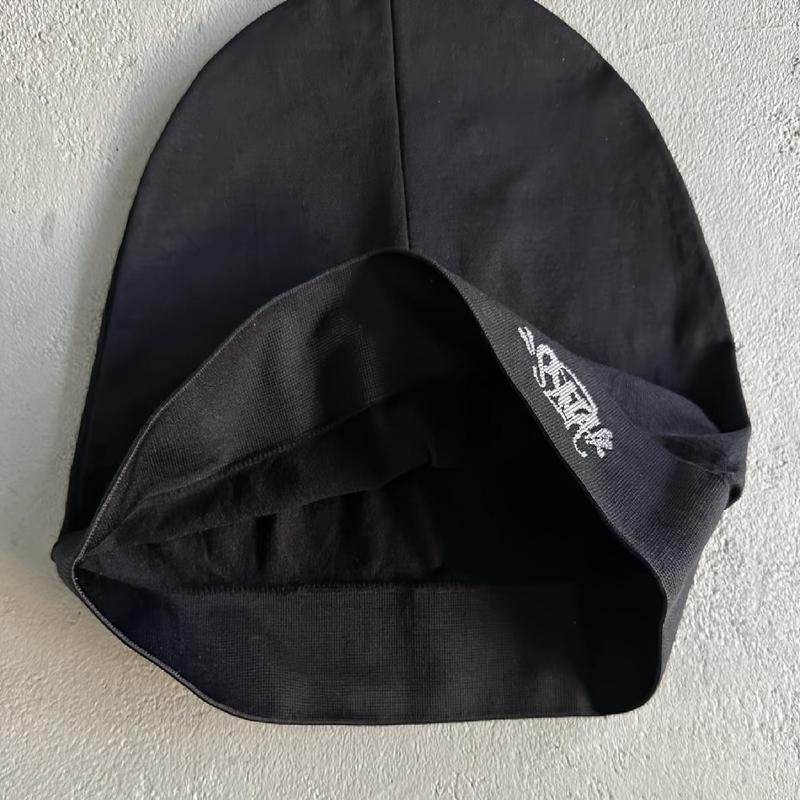 Syna World Skull Cap, Loose Fit Elastic Beanie Hat, High Street Style Unisex Pullover Headwear, Fashion Accessory for Men & Women, Beanie Fitted