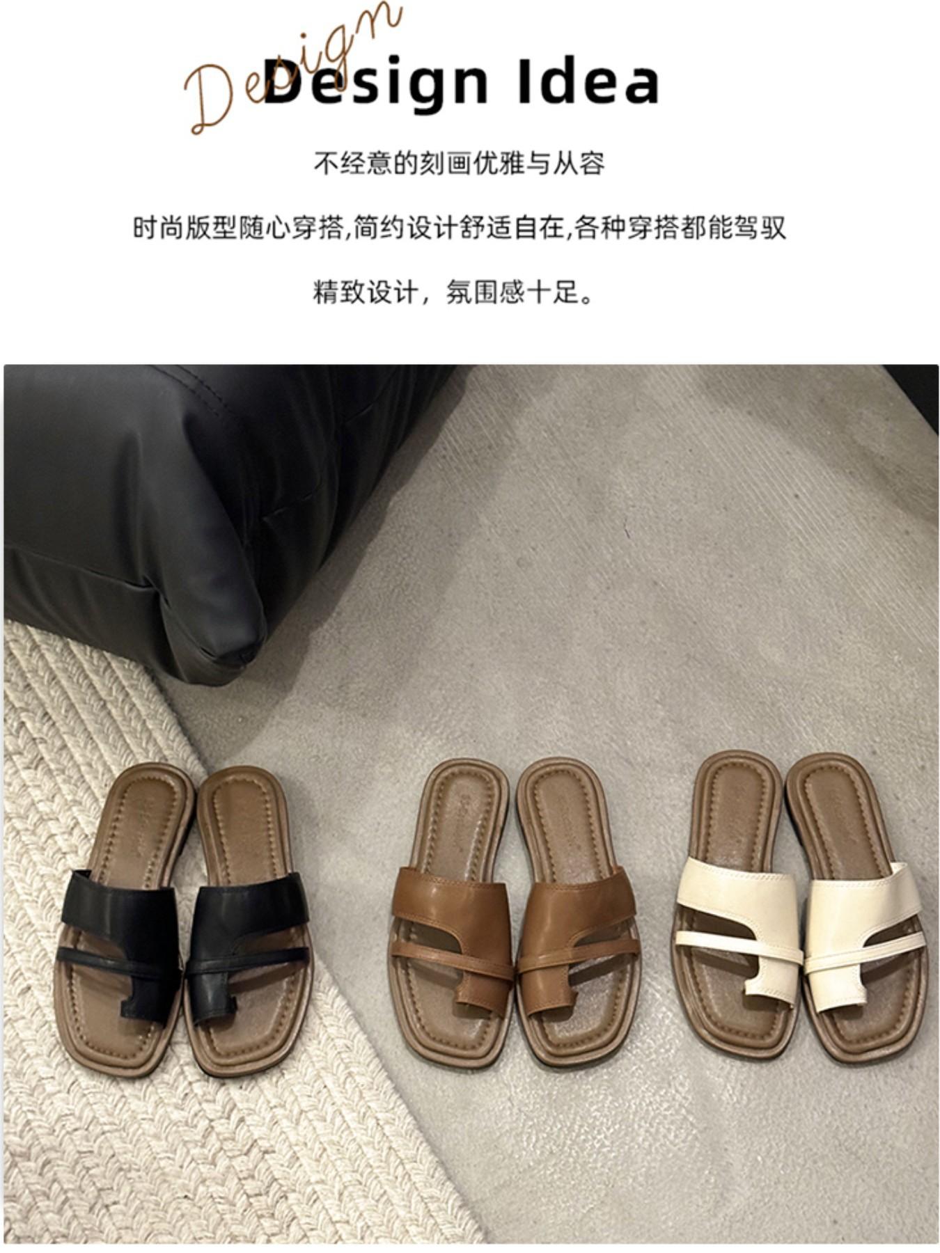 2026 Summer New Dual Strap Square Toe Sandals for Women, Outdoor Wear, Flat Sole, Slip-On Cool Slippers, Fashionable Footwear