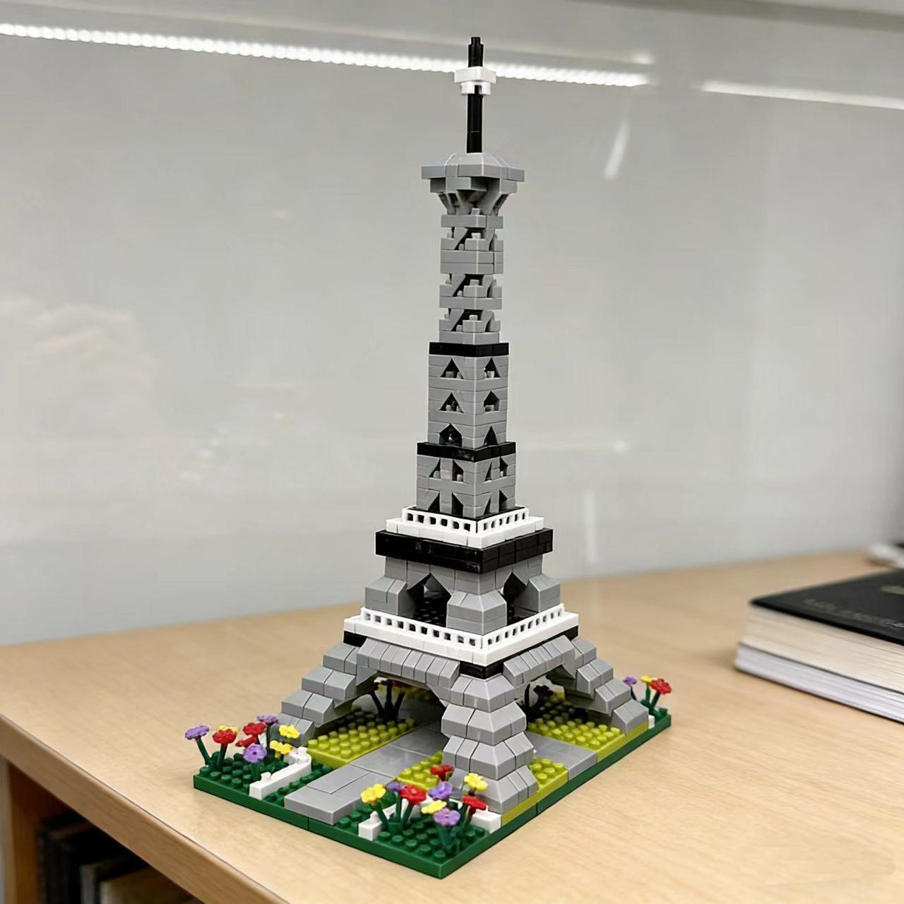 New Famous Buildings Series Paris Eiffel Tower Building Block Assembly Model Kit, Collectible Display Decoration, Holiday Birthday Gift