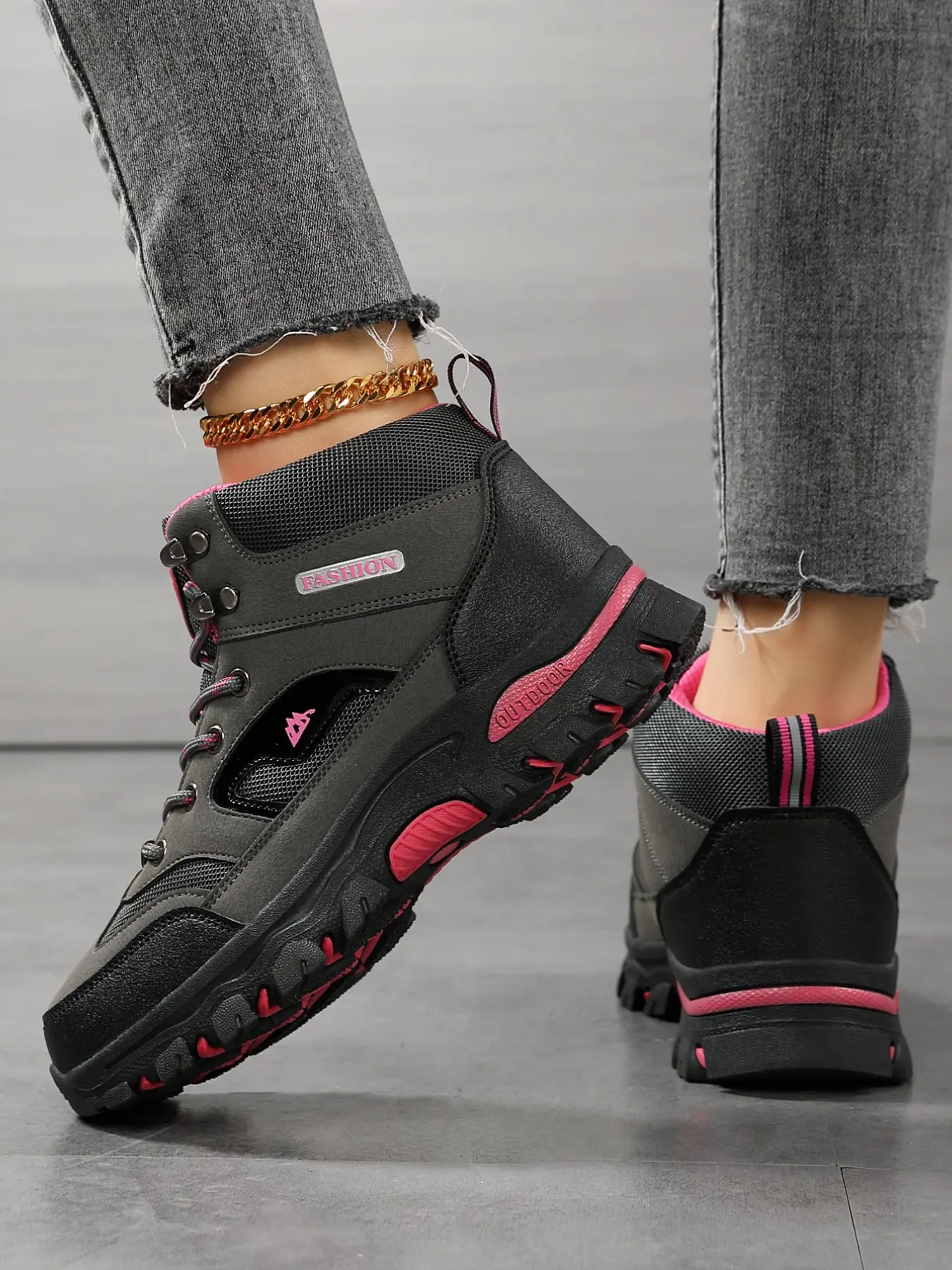 Women's Winter Hiking Boots, High Top Non-Slip Warm Hiking Shoes, Walking Hiking Shoes, Outdoor Trekking Shoes, Outdoor Trekking Footwear, Trekking Camping Shoe, Ideal for Outdoor Adventures and Cold Weather, Sporty Style, Outdoor Hiking Gear