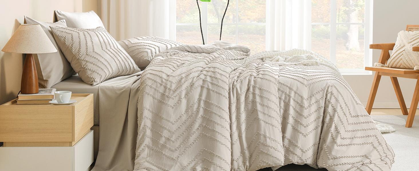 Litanika 7-Piece Bedding Set - Queen Chevron Tufted Comforter with Sheets | Beige Neutral Collection