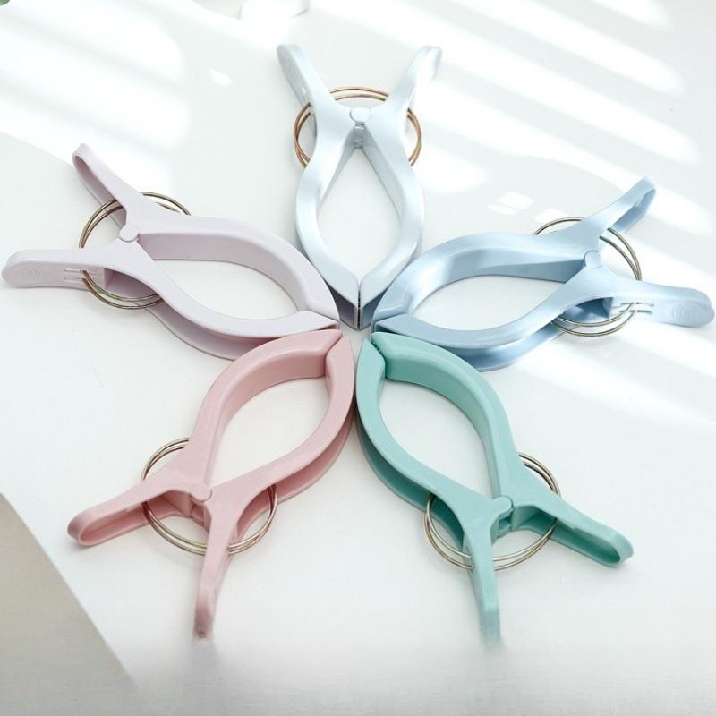 6pcs Home Multi-functional Clothes Clips for Drying Clothes Plastic Clothespins for Drying Quilts and Bedding