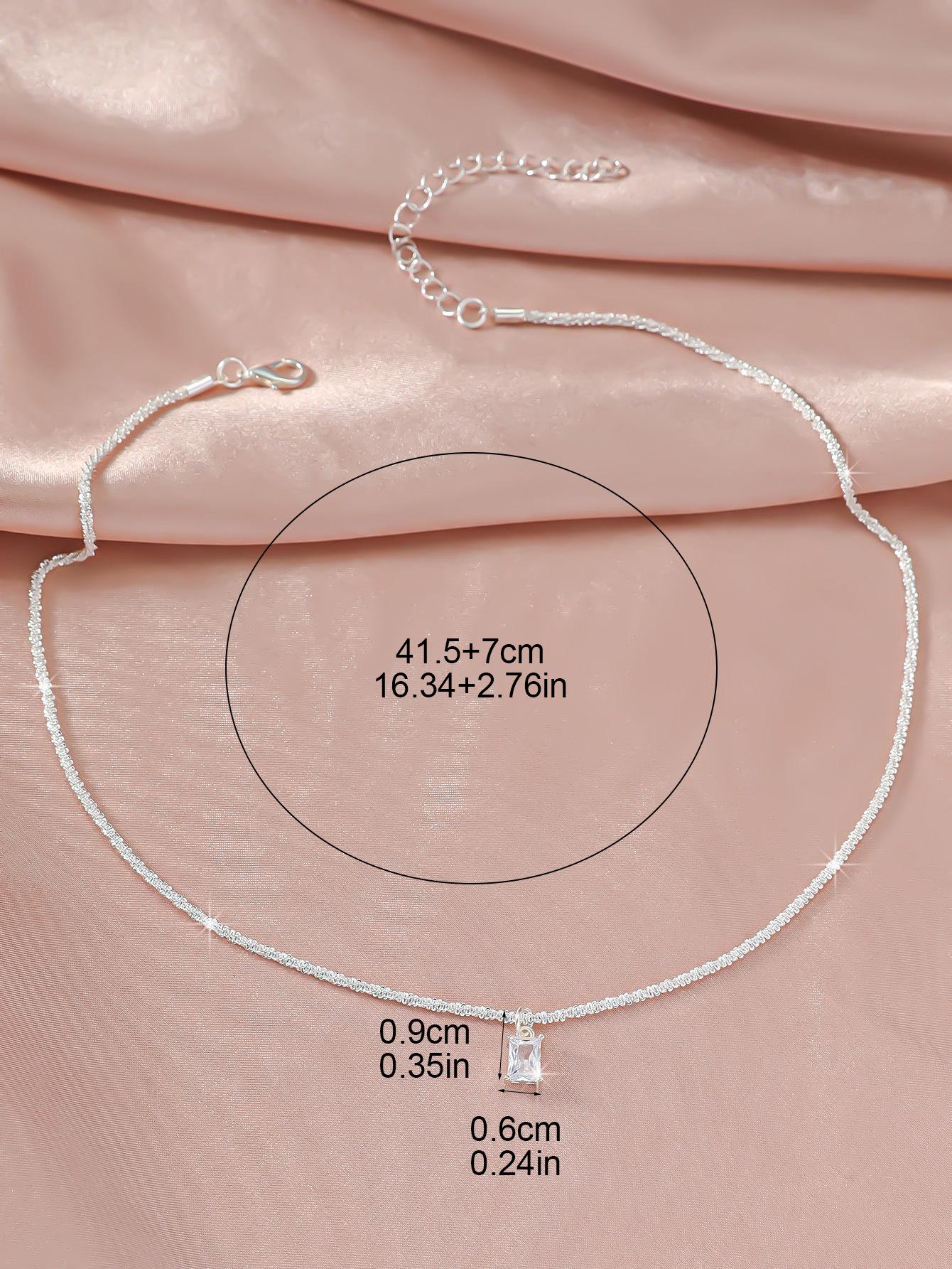 Minimalist Diamond Necklace, High-End Luxury Sparkling Collarbone Chain, Elegant Women's Jewelry, Simple Cold Style Pendant