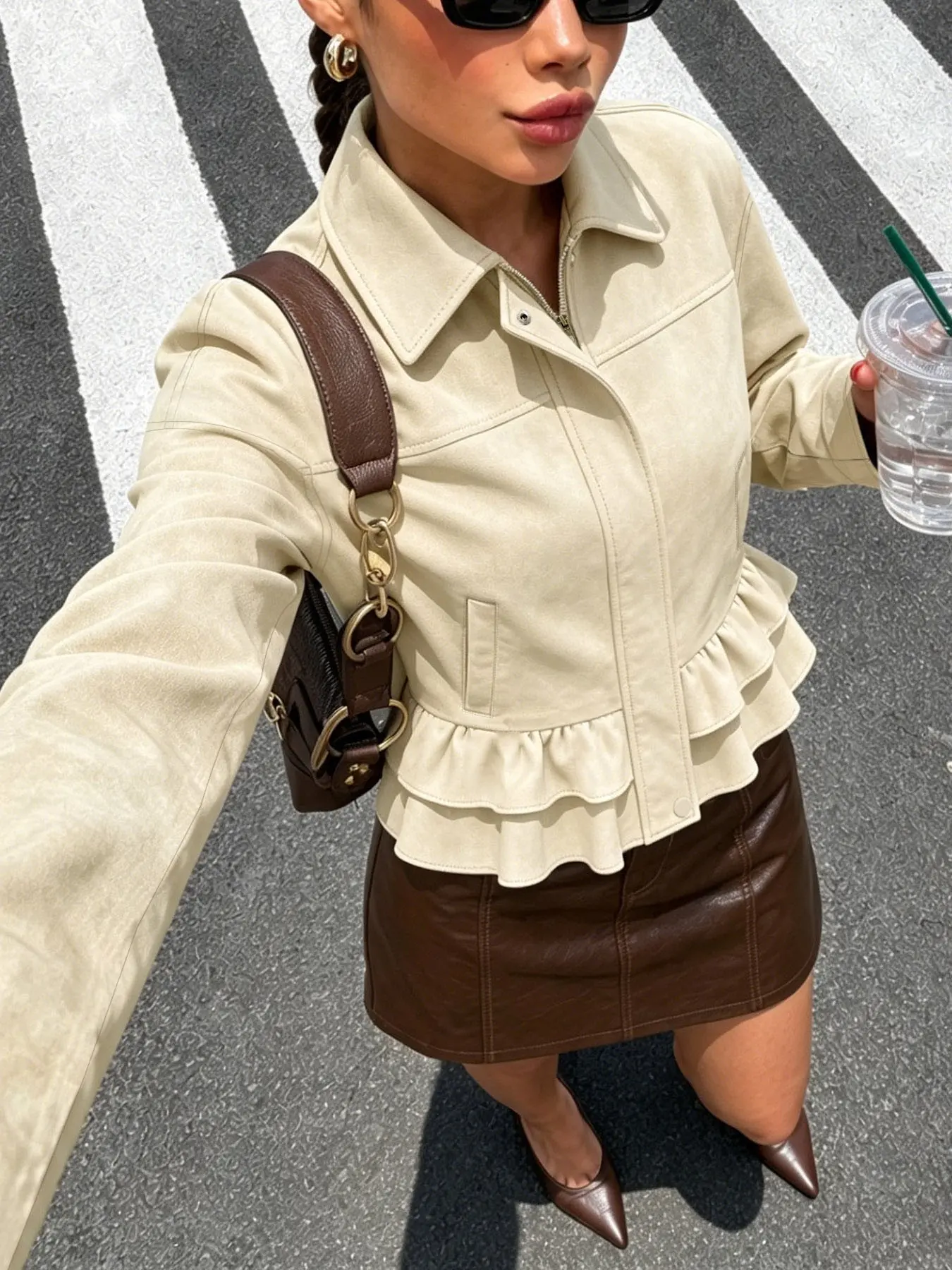 Cream Beige Fall Jacket Women Peplum Ruffle Hem Cropped Outerwear Faux Suede Look Lapel Collar Zip Front Side Pockets Casual Chic Office Street Travel Look Tops