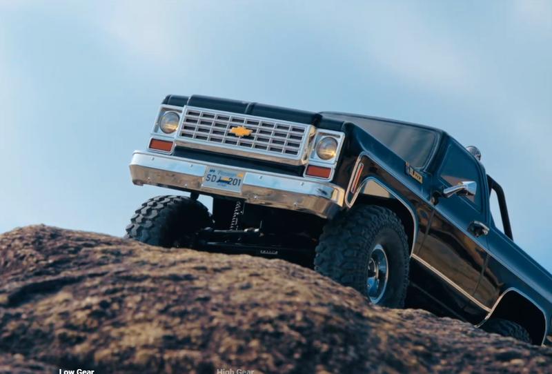 FMS 1/10 RC Crawler FCX10 Chevy K5 Blazer RS (does not come with Charger and battery) RC Car Officially Licensed Car Model RC Pickup Truck Hobby RC Offroad Rock Truck DIG/4WD/FWD 11CH 2.4GHz Remote Control Car for Adults Included Gifts