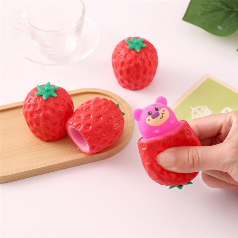 Realistic Strawberry Squeeze Toy — give it a squeeze and a cute little bear pops out 🍓🐻! An ultra-bouncy, squeezable sensory stress-relief toy, perfect for parent-child interaction and a great icebreaker for social gatherings.