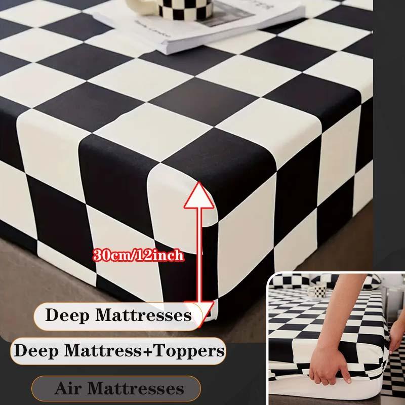 Black & White Checkerboard Premium Polyester Bedding Set, Checkered Geometric Pattern, Includes 1 Fitted Sheet and 2 Pillowcases, No Insert Durable Comfort Design, Modern Style Perfect Gift