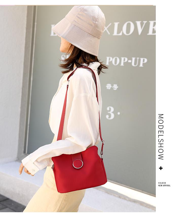 Elegant Crossbody Handbags for Women, Solid Oxford Cloth Commuter Bag with an Adjustable Wide Strap and Ring Accent, Crossbody Bags For Women, Hangable, Casual Commuting Bag, Casual Shoulder Purse