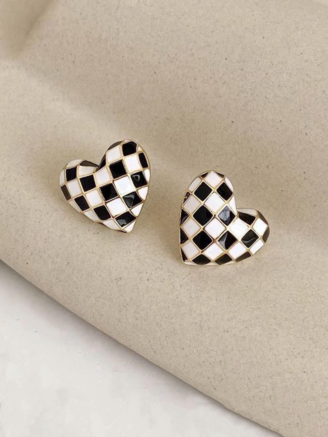 Checkerboard Heart Shaped Stud Earrings, Fashionable Enamel Earring for Women, Trendy All-match & Exquisite Jewelry for Birthday Gift, Ear Studs