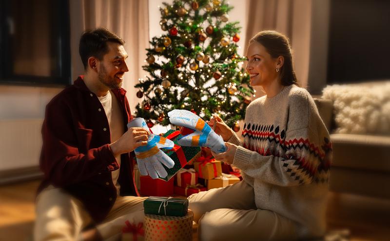 Soccer Goalie Goalkeeper Gloves – Pro-Level Super Superior Grip, Enhanced Finger Protection, Breathable & Durable Comfort for Training, Matches – Youth, Kids, Adult Sizes 6-10